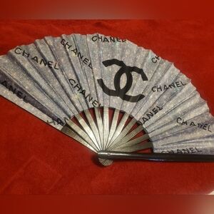 Black and Silver Fan